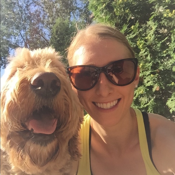 Meet your Posher, Emily - Picture 1 of 1